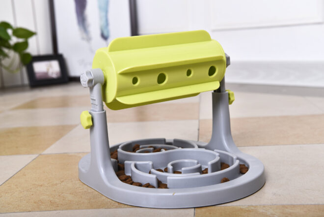 Pet Life 'Roto Paw' IQ Training Interactive Rotating Slow Dog Feeder - Image 4
