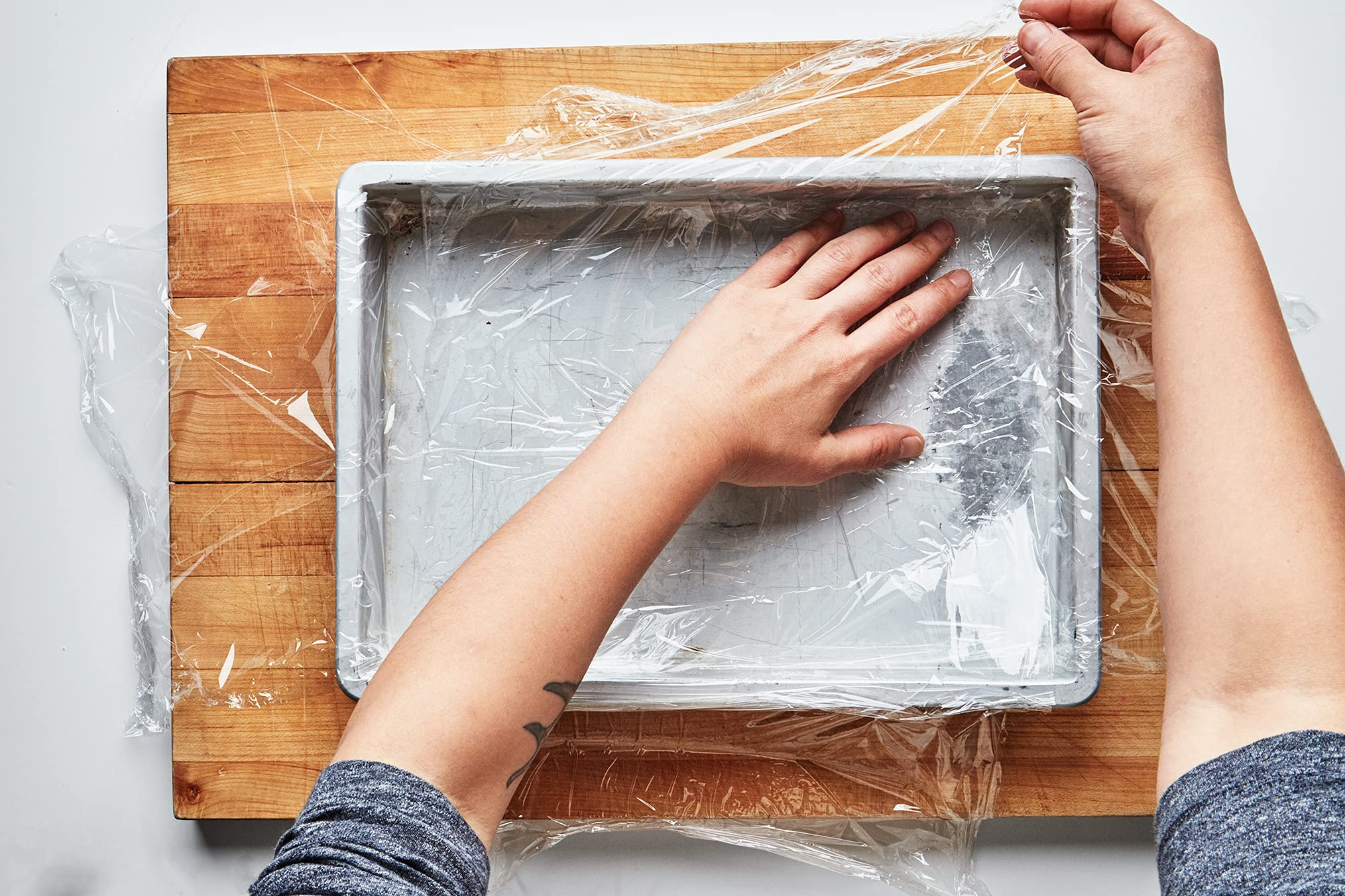 6 Rolls of Food Service Film 18" x 2000' with Cutter Box. PVC Food Wrap Film. Food Service Grade Film for Bakery, Deli, Restaurant, Kitchen. Commercial Grade Film Wrap. Cutter Dispenser. - Image 6