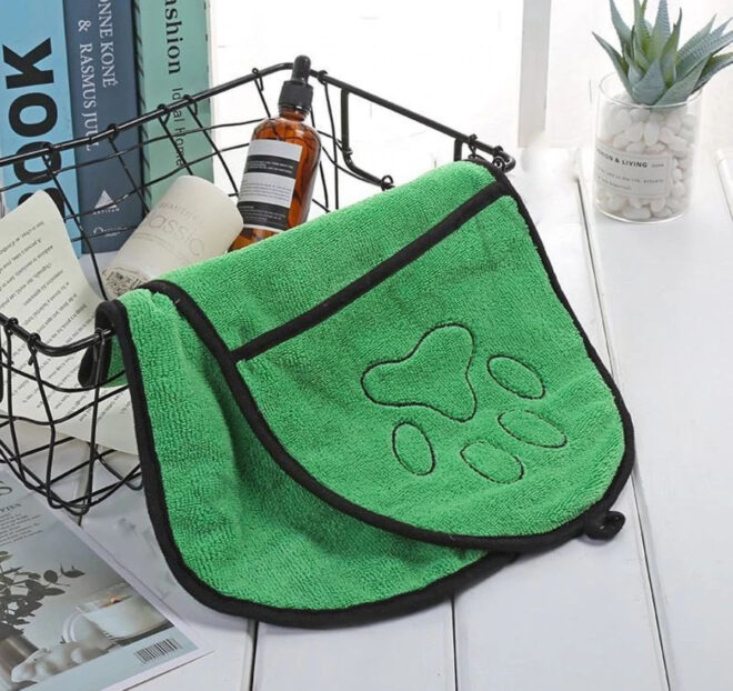 BeNat Pets. Dog Bath Towel. Double Drop Pocket Design. - Image 2